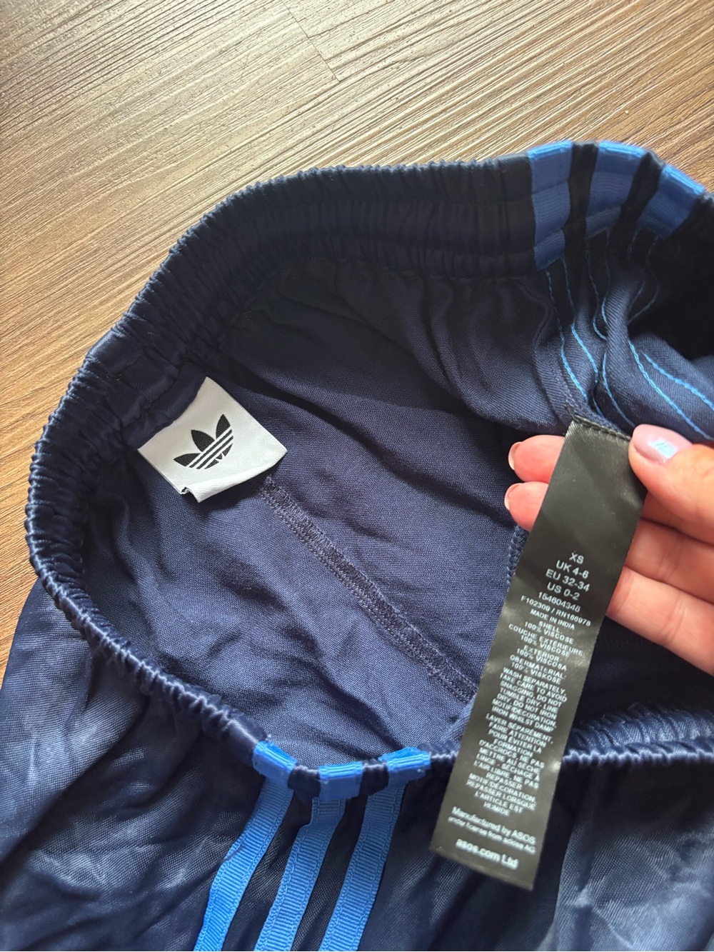 Adidas x ASOS lace trim shorts - Picture 3 of 3